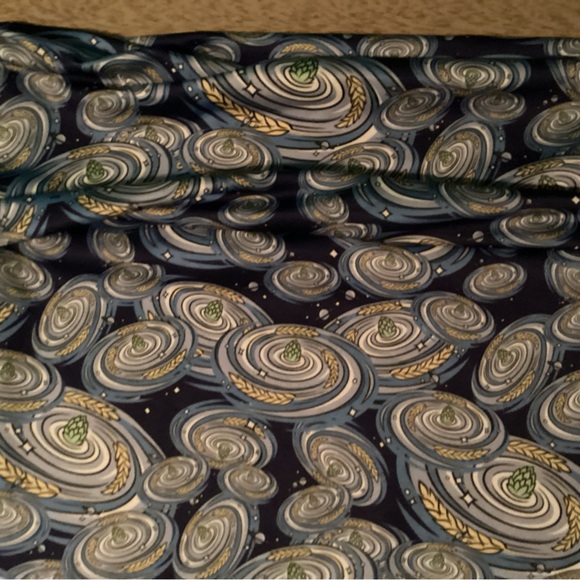 Reign Vermont Adventure Skirt NWT Size Medium - Picture 9 of 9